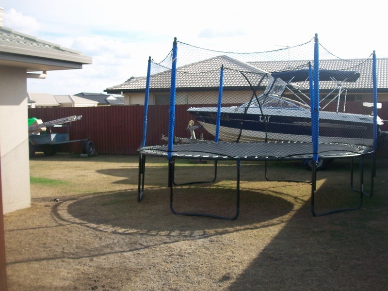 Eli Waters QLD 4655