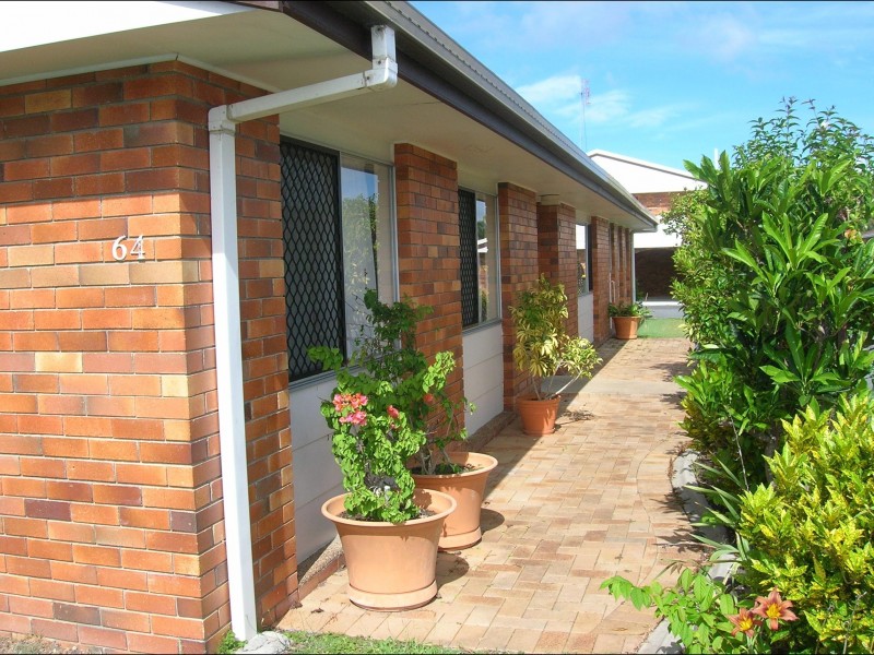 1/64 Taylor Street, Pialba QLD 4655