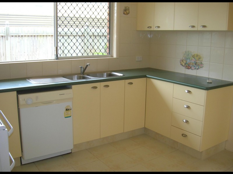 1/64 Taylor Street, Pialba QLD 4655
