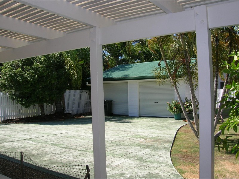 45 Helsham Street, Point Vernon QLD 4655