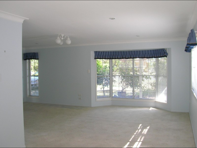 45 Helsham Street, Point Vernon QLD 4655