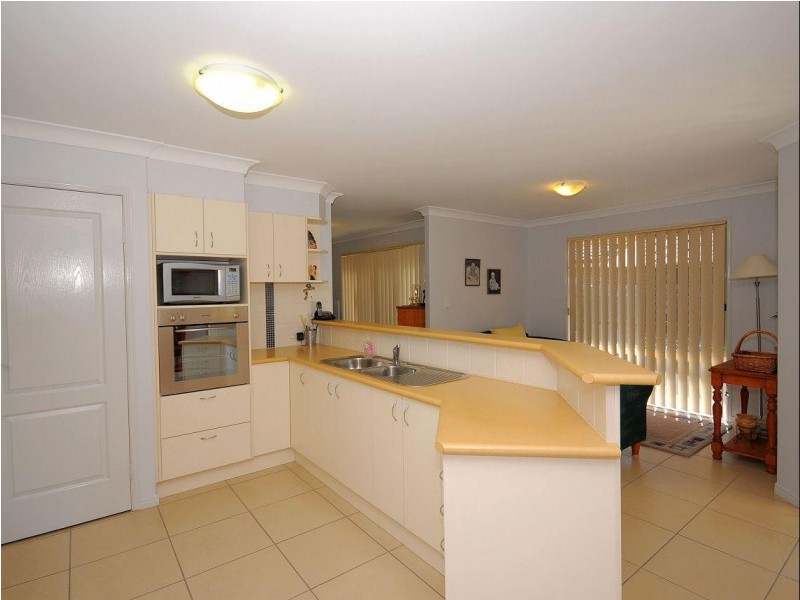 9 Trill Court, Urangan QLD 4655