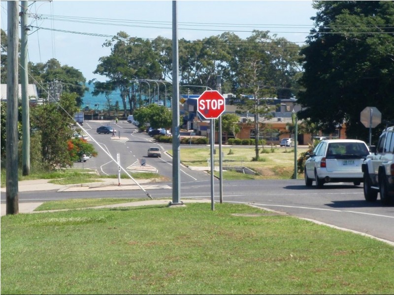 33 Bideford Street, Torquay QLD 4655