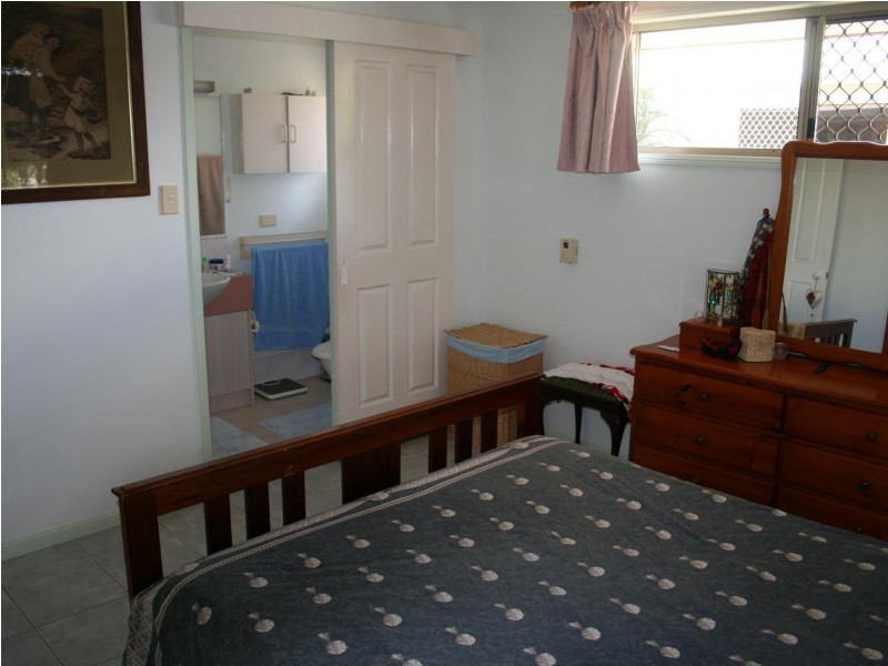 6 Rialto Ct, Urangan QLD 4655