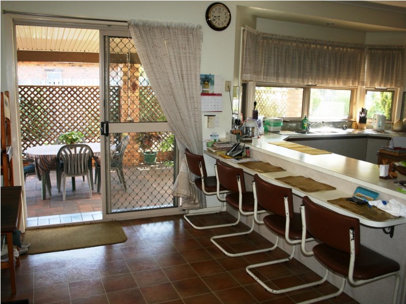 141 Elizabeth Street, Urangan QLD 4655