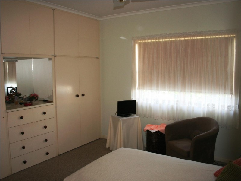 141 Elizabeth Street, Urangan QLD 4655