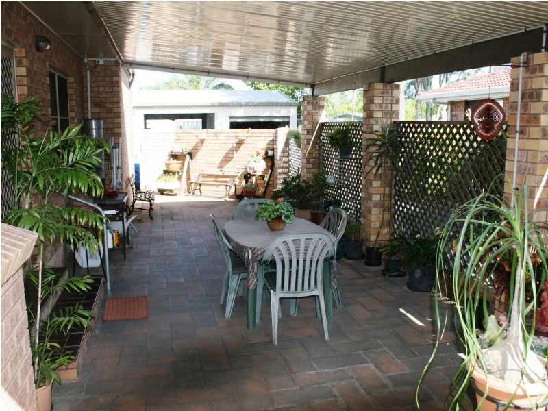 141 Elizabeth Street, Urangan QLD 4655