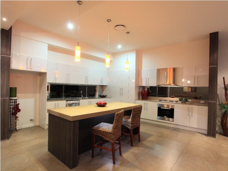 199 Long Street, Point Vernon QLD 4655
