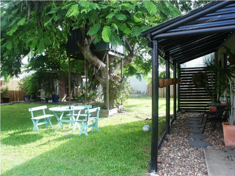 156 Long Street, Point Vernon QLD 4655