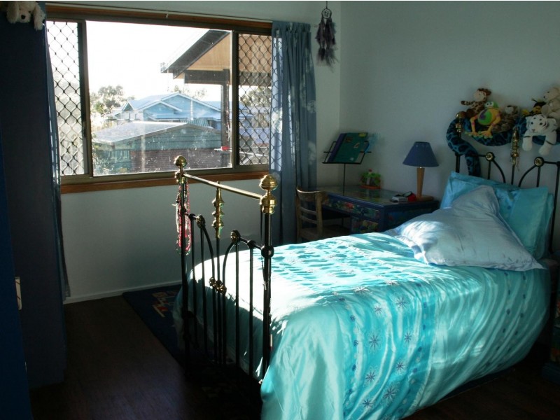 156 Long Street, Point Vernon QLD 4655