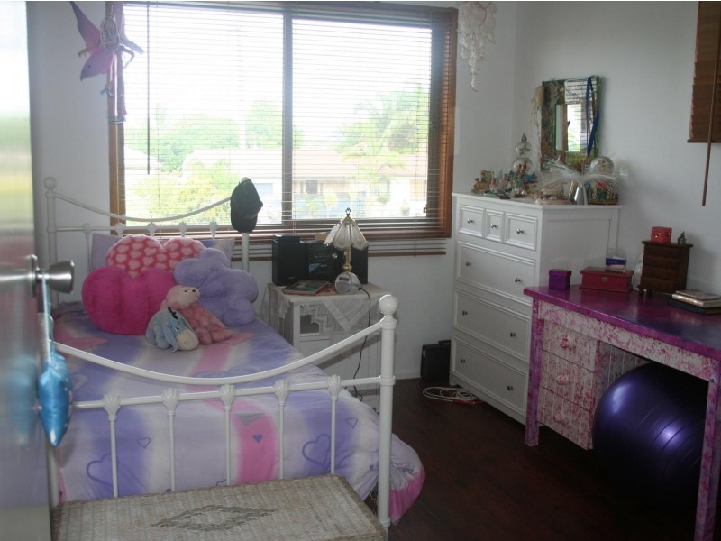 156 Long Street, Point Vernon QLD 4655