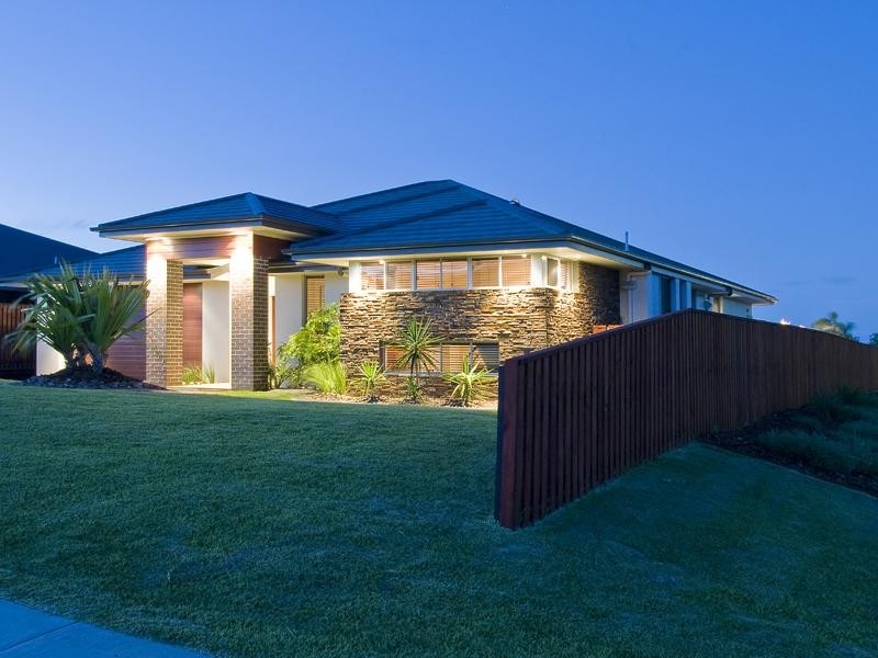 36 Parklands Bvd, Wondunna QLD 4655