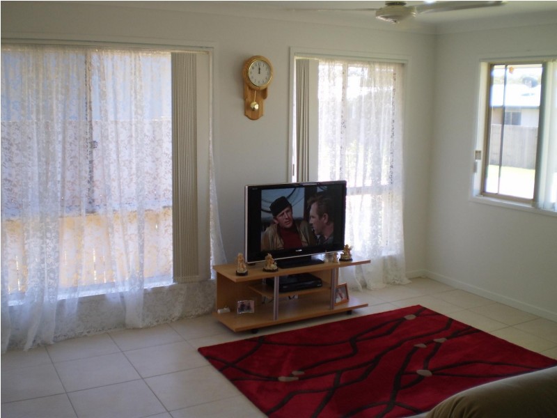15 Oyster Ct, Toogoom QLD 4655