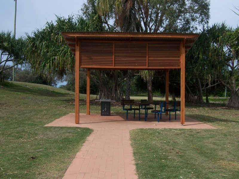 Point Vernon QLD 4655