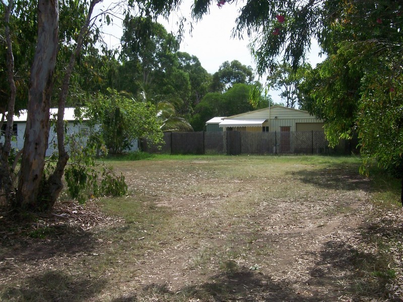 Point Vernon QLD 4655