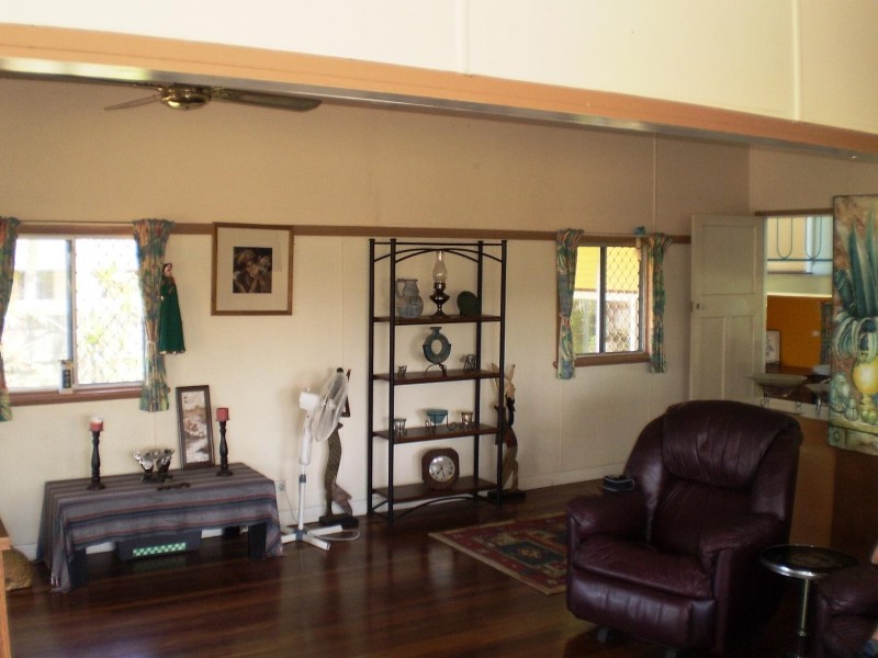 22 Cypress St, Torquay QLD 4655