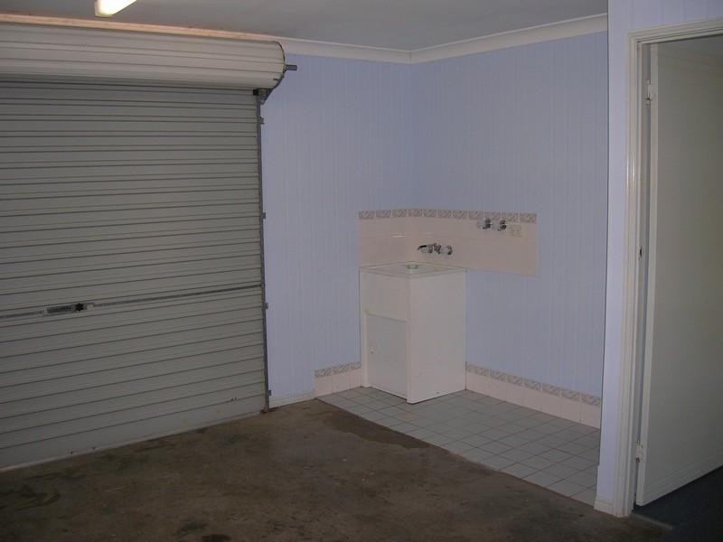 4 Glen Court, Point Vernon QLD 4655