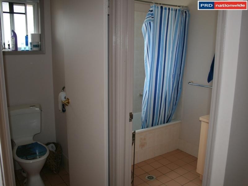 779 Boat Harbour Drive, Urangan QLD 4655