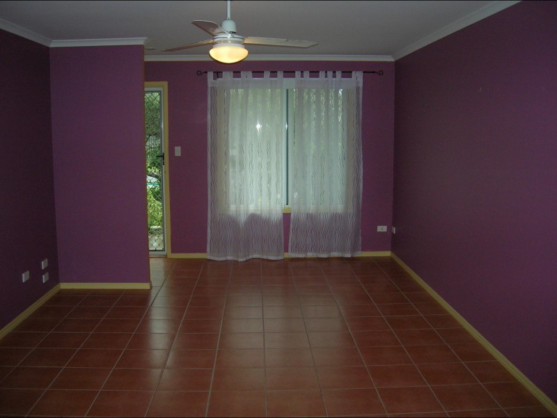 33 Foreshore Drive, Urangan QLD 4655