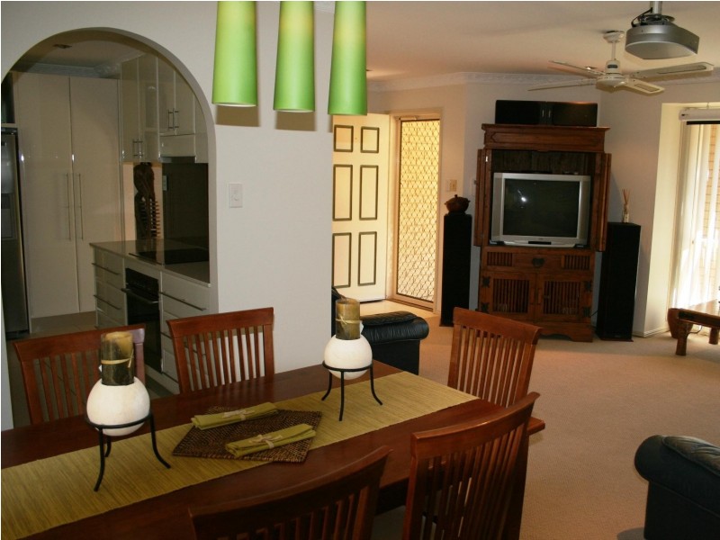 10 Koloi Street, Scarness QLD 4655