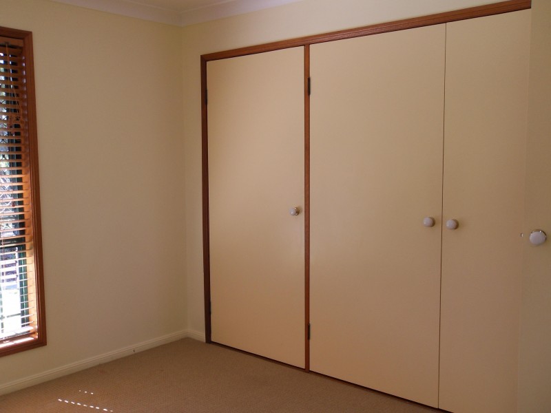 5 Carrie Court, Torquay QLD 4655