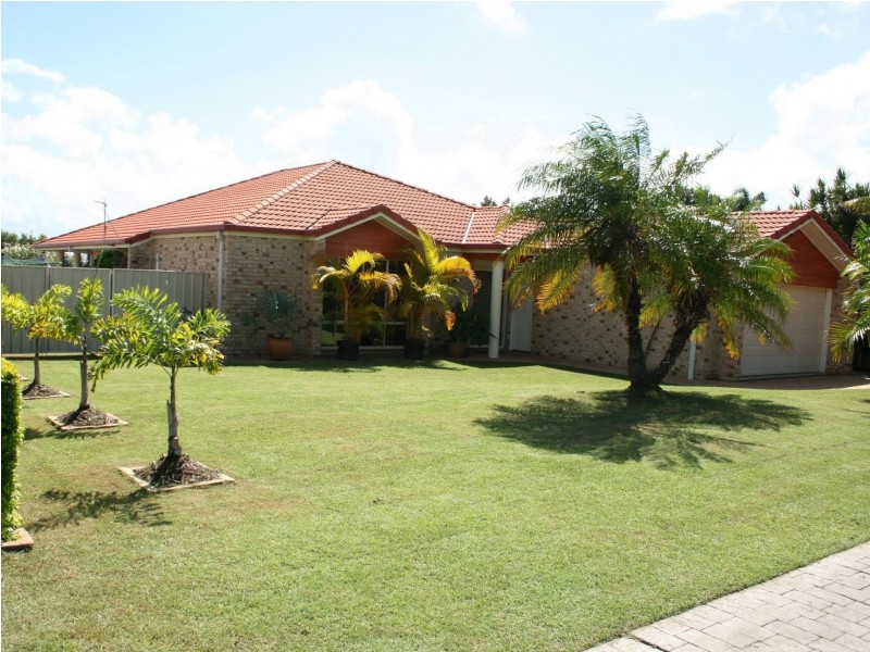 32 Oleander Ave, Scarness QLD 4655