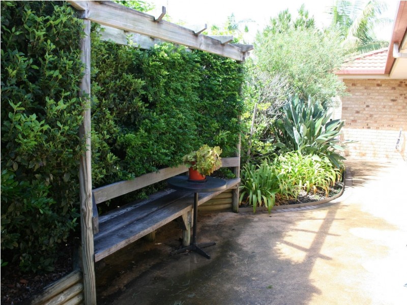 32 Oleander Ave, Scarness QLD 4655