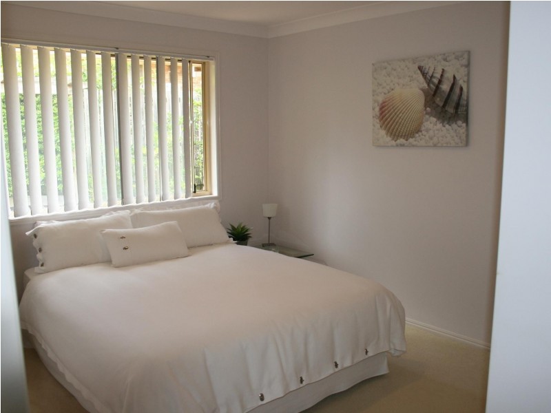 32 Oleander Ave, Scarness QLD 4655