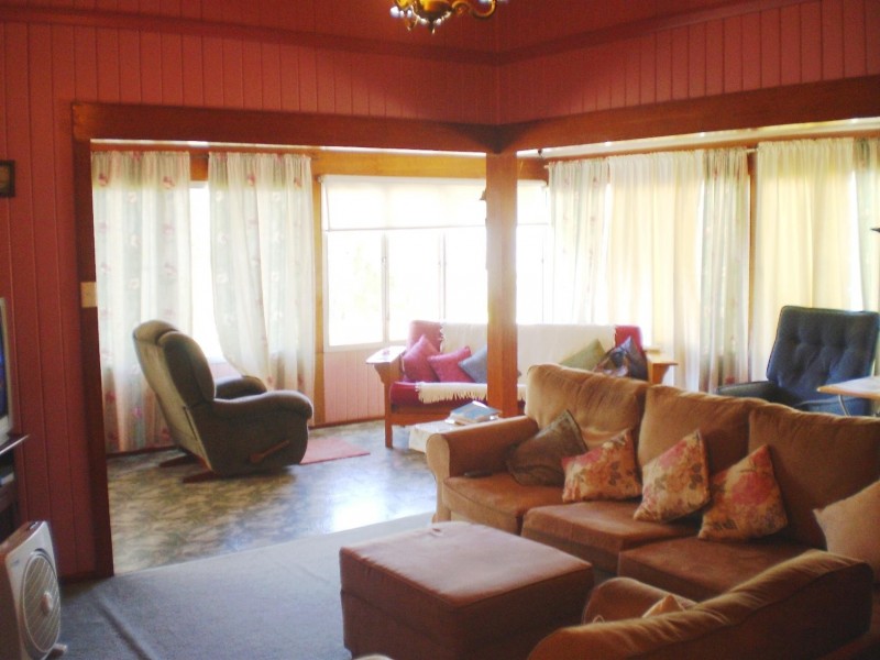 225 Esplanade, Pialba QLD 4655