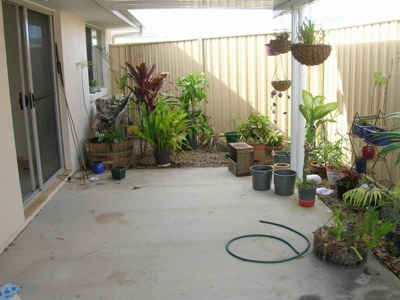 1/107 Ibis Boulevard, Eli Waters QLD 4655