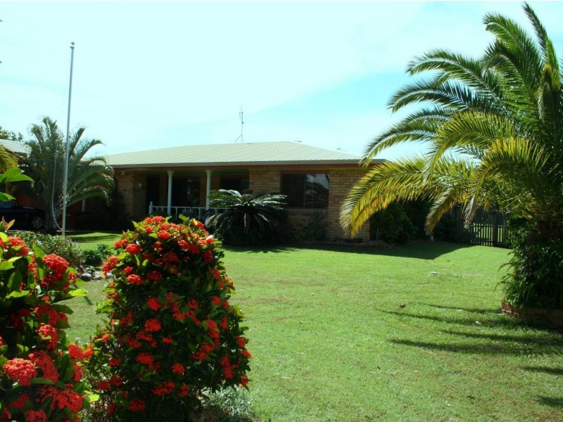92 Exeter St, Torquay QLD 4655