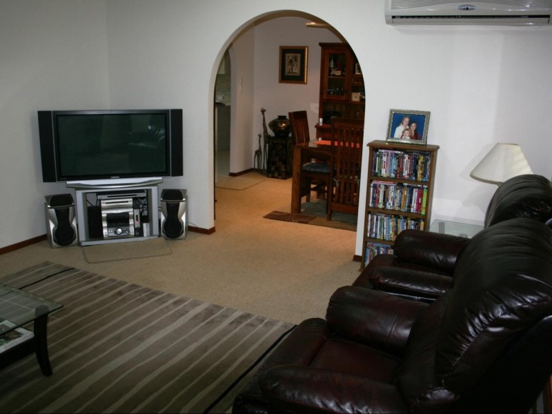 92 Exeter St, Torquay QLD 4655
