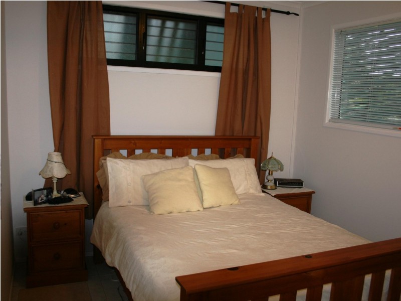92 Exeter St, Torquay QLD 4655