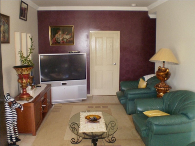 37 Neils Street, Pialba QLD 4655