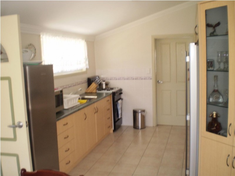 37 Neils Street, Pialba QLD 4655