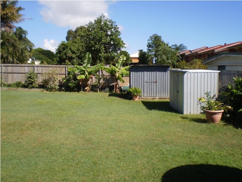 37 Neils Street, Pialba QLD 4655
