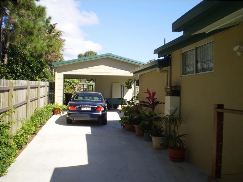 37 Neils Street, Pialba QLD 4655