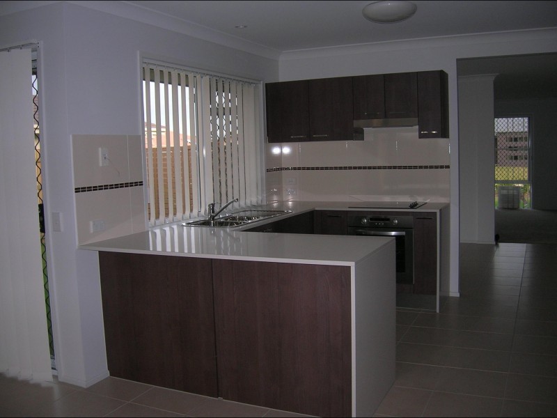 53 Lady Penrhyn Drive, Eli Waters QLD 4655