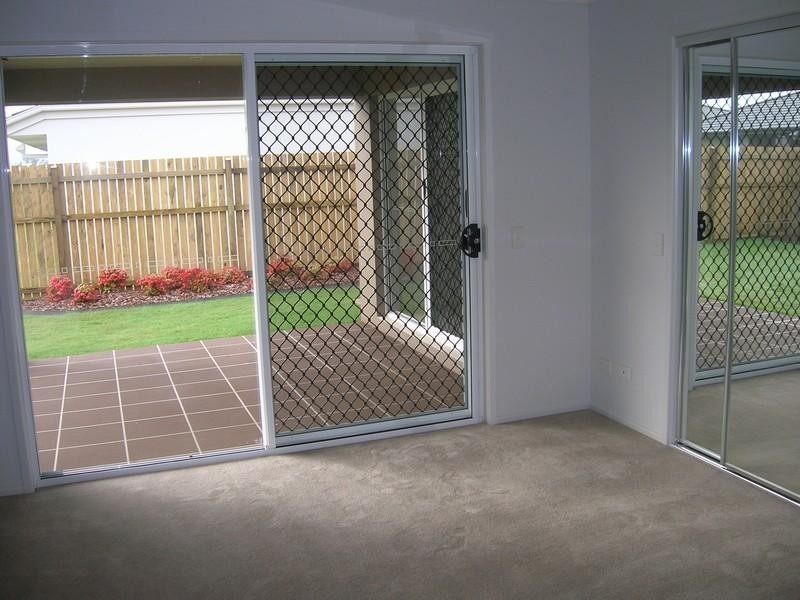 53 Lady Penrhyn Drive, Eli Waters QLD 4655