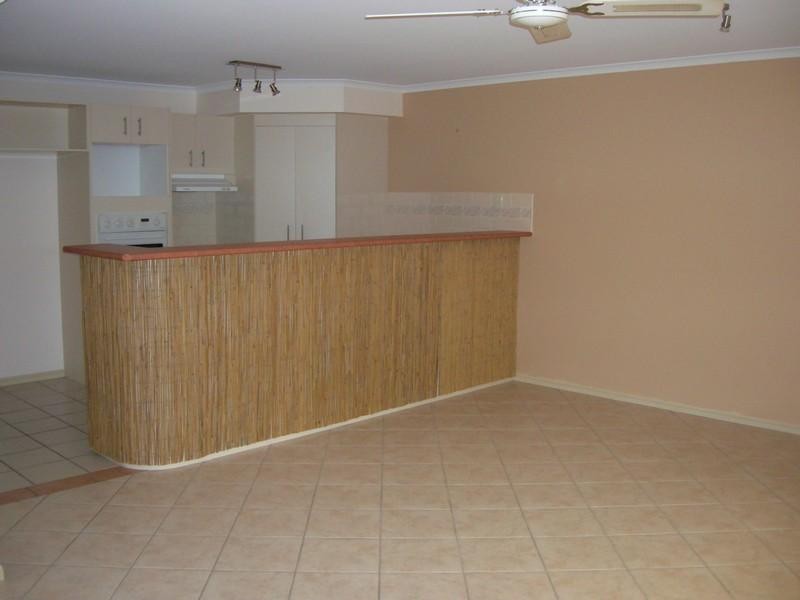 3/7 Hervey Street, Scarness QLD 4655