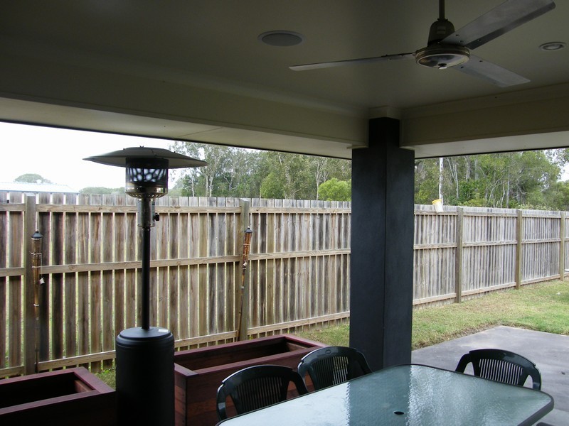 Dundowran QLD 4655