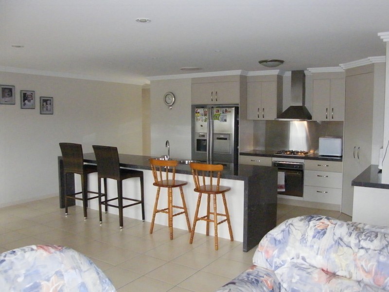 Dundowran QLD 4655
