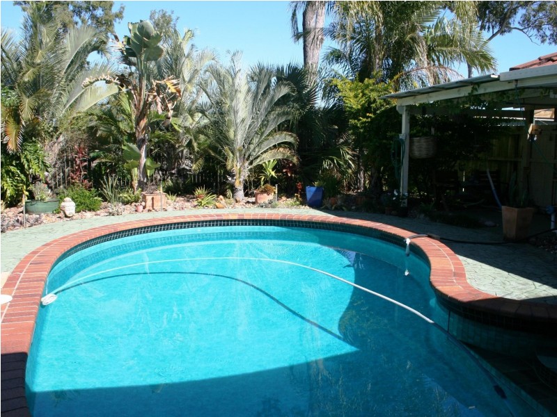 26 Bowerbird Ave, Eli Waters QLD 4655