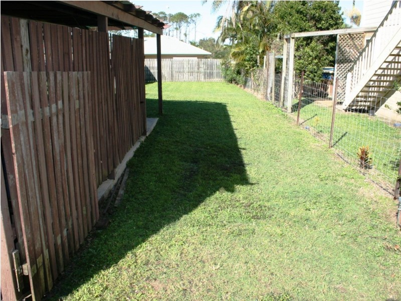 106 Corser St, Point Vernon QLD 4655