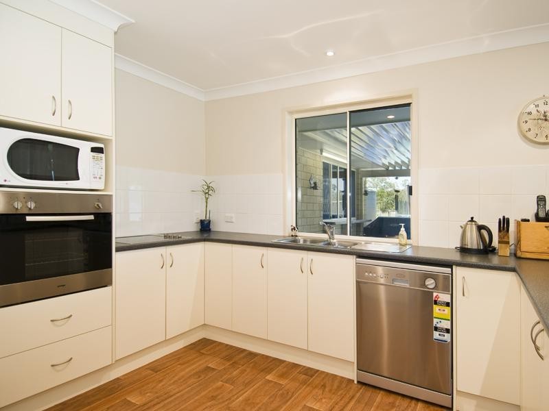 82 Todd Street, Torbanlea QLD 4662