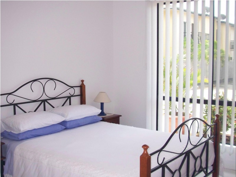 177 Torquay Road, Scarness QLD 4655