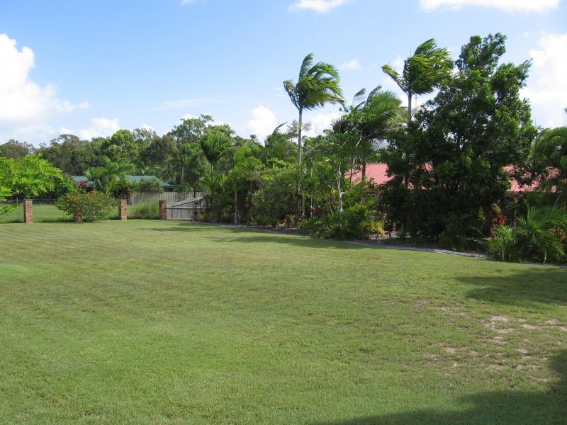 29 Ladbroke Crescent, Urangan QLD 4655