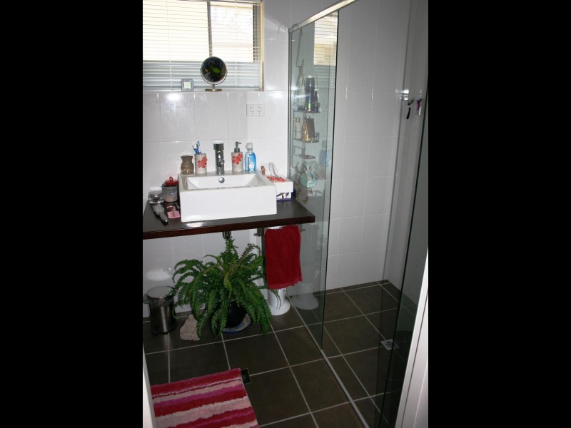 9/187 Torquay Road, Torquay QLD 4655