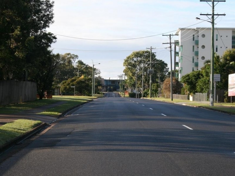 1/81 Miller St, Urangan QLD 4655