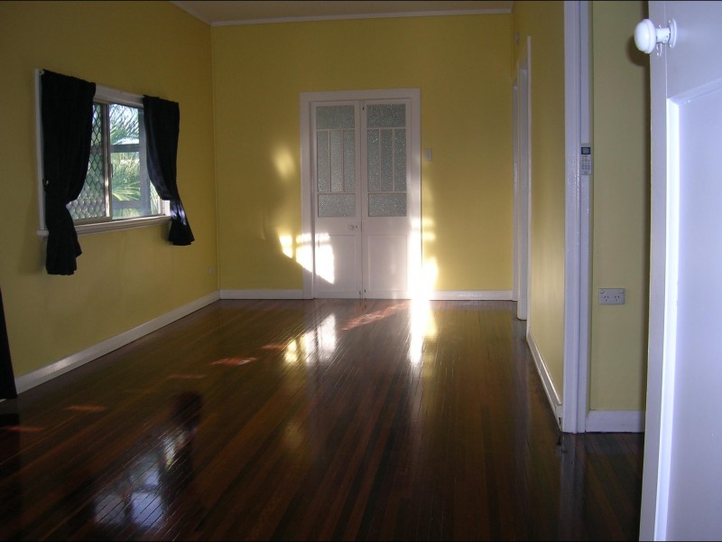 33 Bideford Street,, Torquay QLD 4655